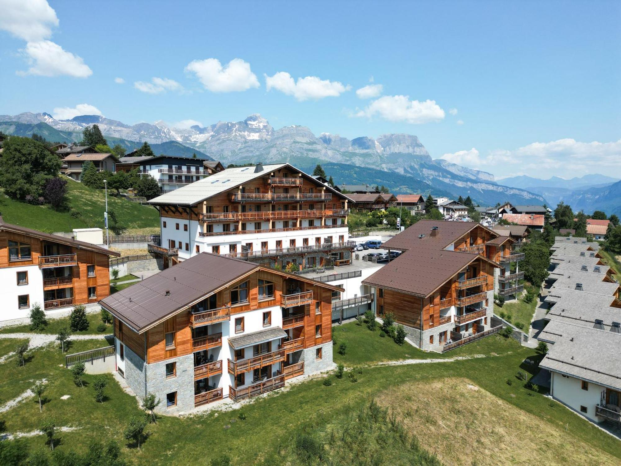 Terresens - Les Fermes Du Mont-Blanc Aparthotel Combloux Exterior foto